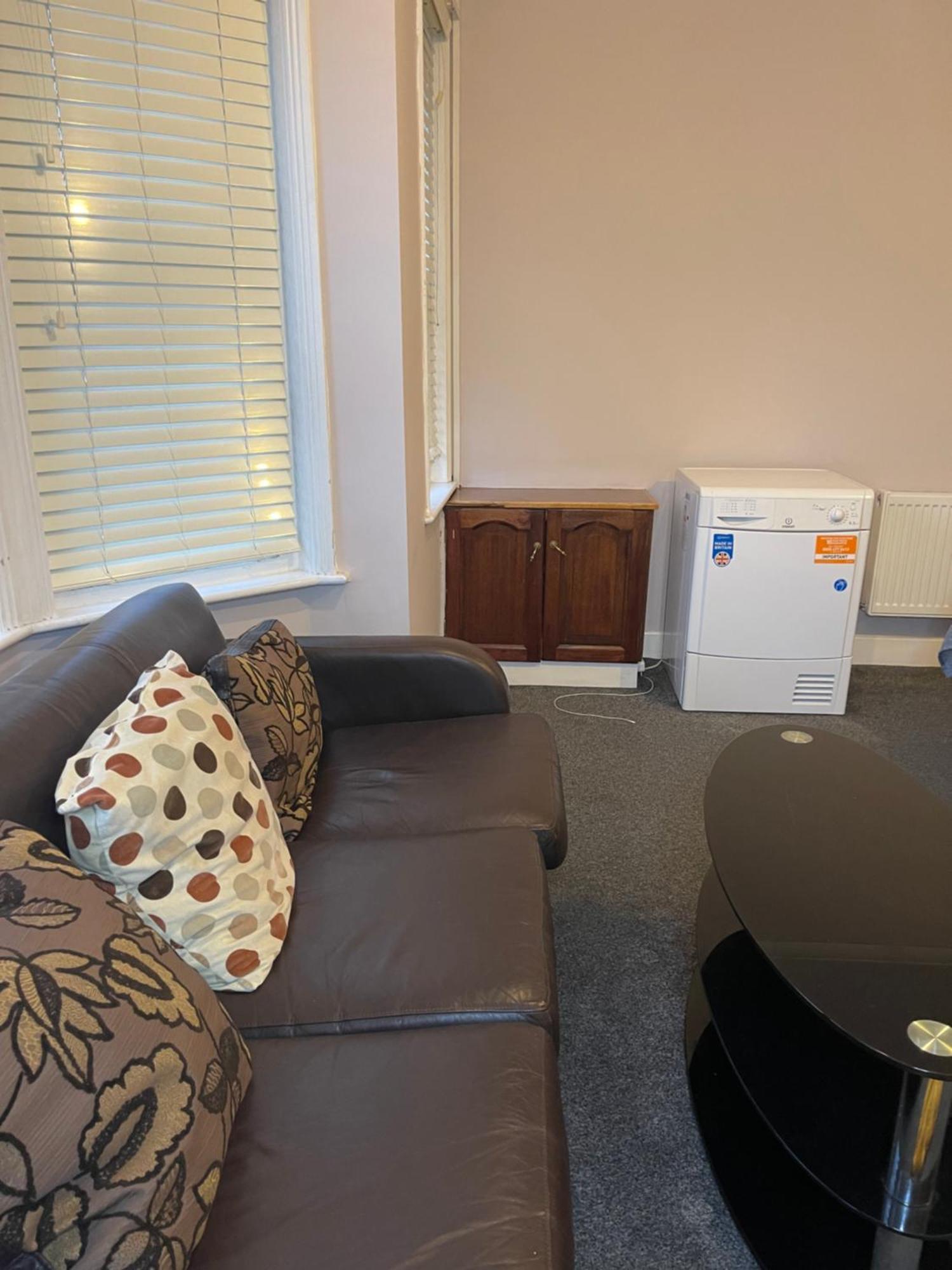 2 Double Bedroom, Portswood, Alloggio in famiglia Southampton